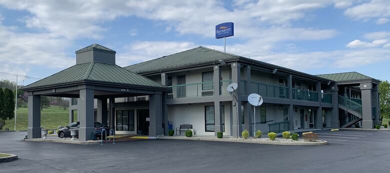 Motel Baymont By Wyndham Cave City