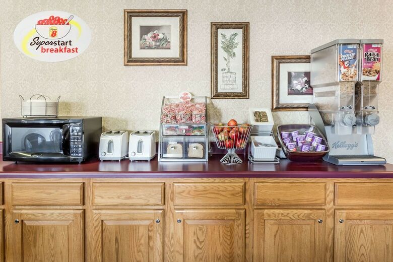 Motel Super 8 By Wyndham Yorkville
