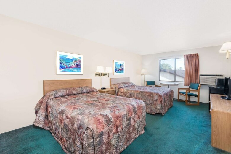 Hotel Super 8 By Wyndham Belle Fourche Sd
