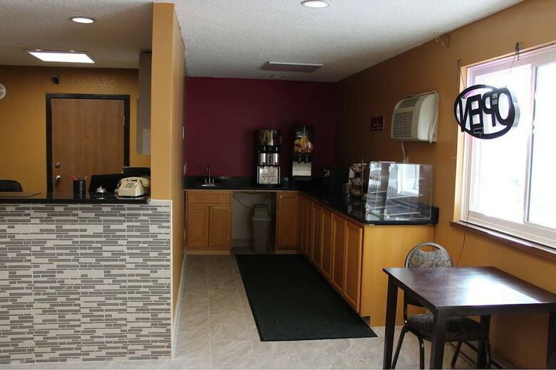 Hotel Sky-palace Inn & Suites Hastings