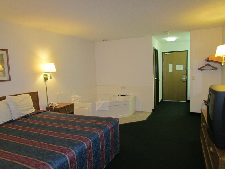 Motel Amerivu Inn And Suites-stanley