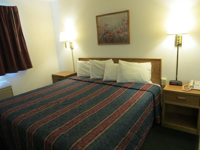Motel Amerivu Inn And Suites-stanley