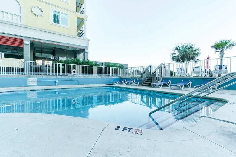 Hotel Palette Resort Myrtle Beach By Oyo