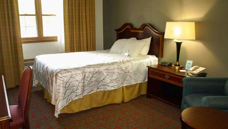Harbor Winds Hotel Sheboygan By Magnuson Worldwide