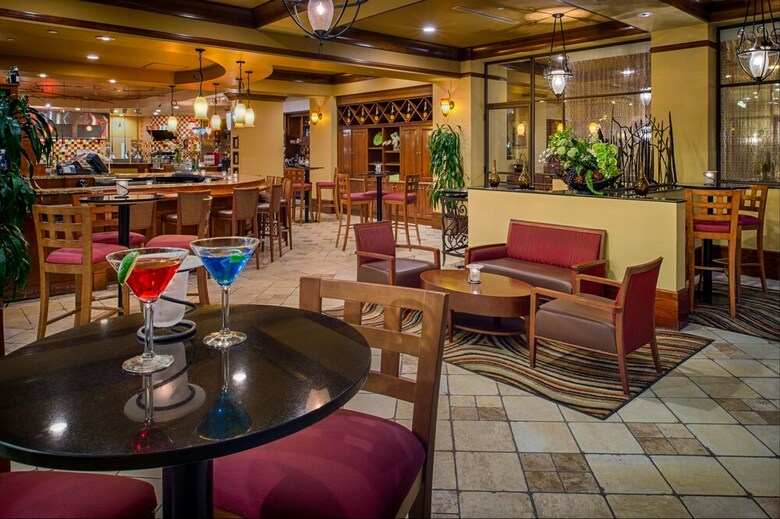 Hotel Embassy Suites By Hilton Sacramento - Riverfront Promenade