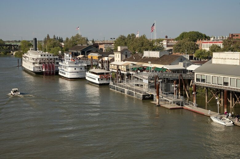 Hotel Embassy Suites By Hilton Sacramento - Riverfront Promenade
