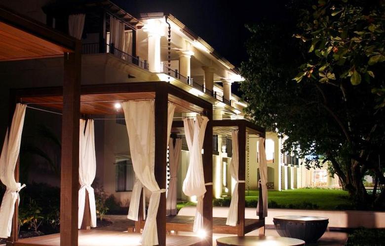 Hotel Casa Colonial Beach & Spa