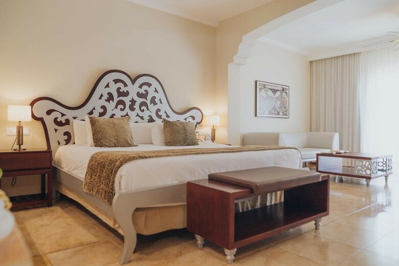 Hotel Majestic Colonial Punta Cana