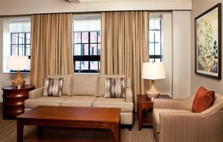 Hotel Eastland Park