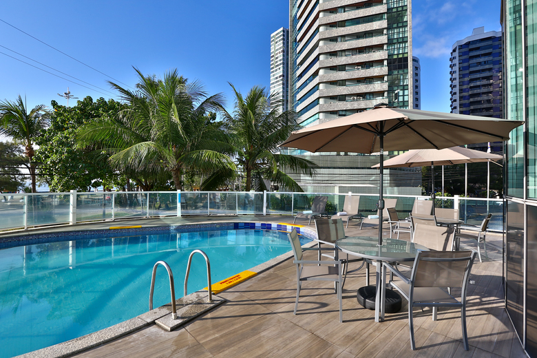 Hotel Beach Class Suites Recife