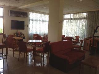 Harry's Hotel