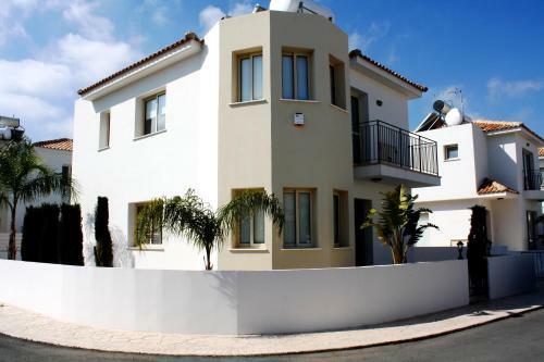 Palm Tree Villas