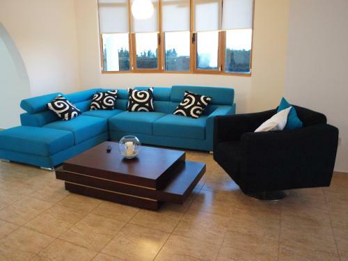 Mariandy Villa 1
