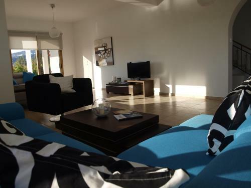 Mariandy Villa 1