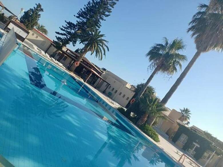 Abou Sofiane Hotel Families And Couples