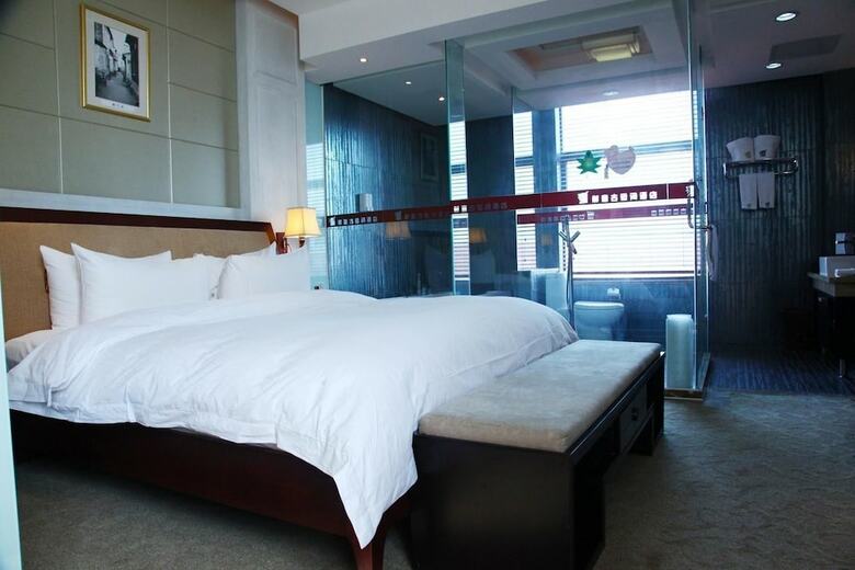 Wuxi Caifu Fortune Grand Canal Hotel