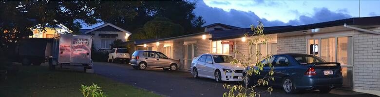 Broadway Lodge Motel