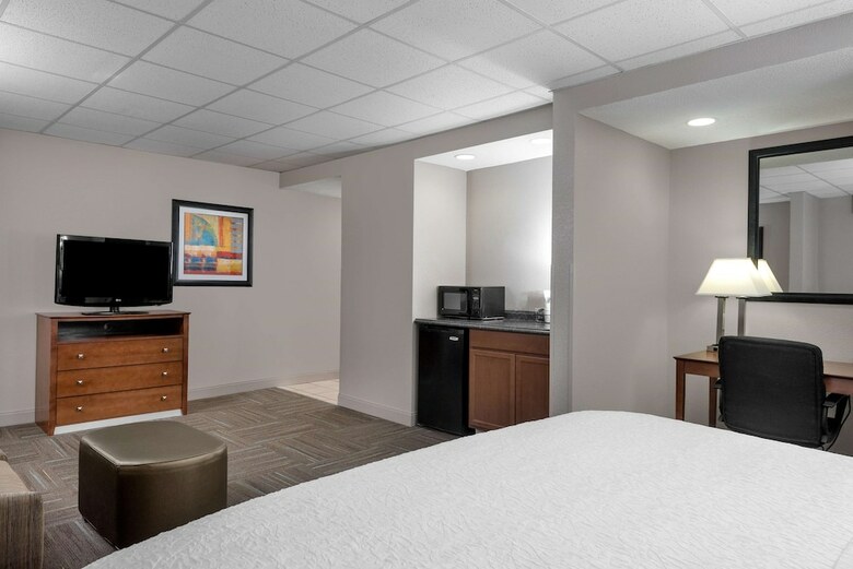 Hotel Hampton Inn Ft Chiswell