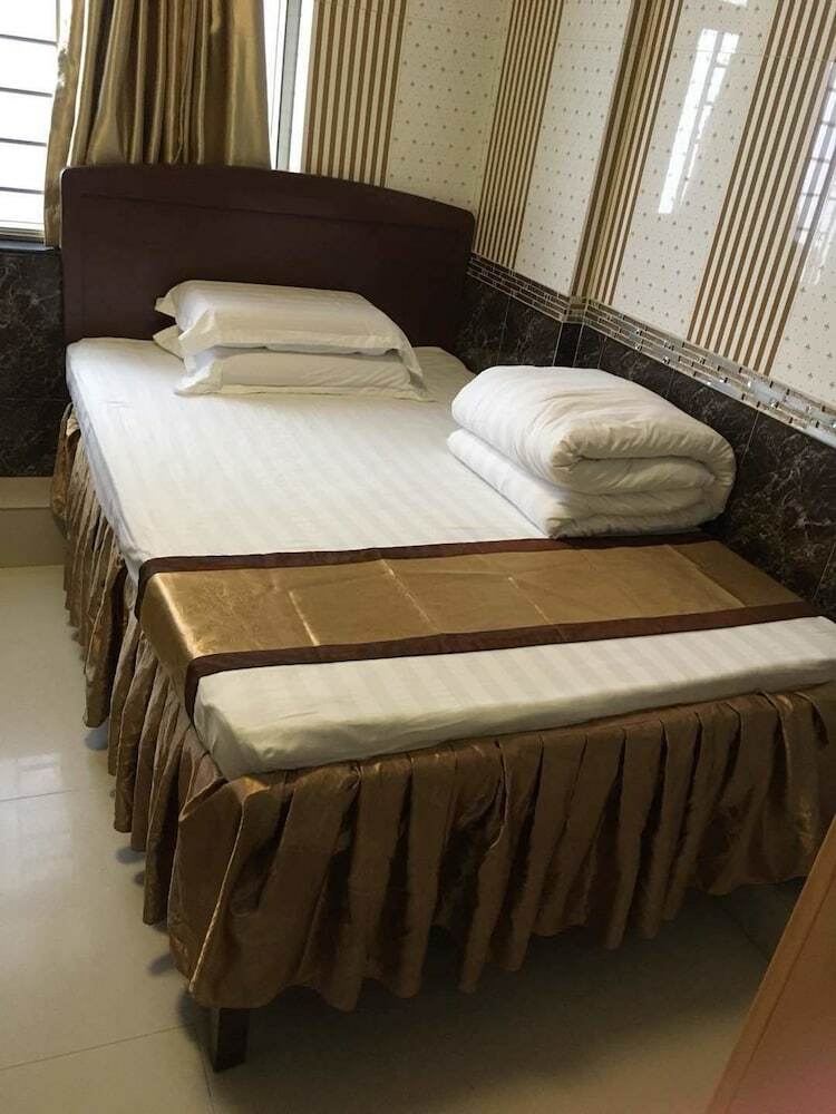 Hostal Prince Hotel