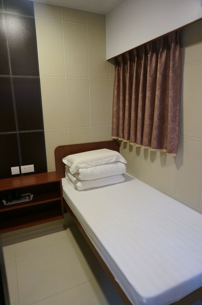 Hostal Prince Hotel