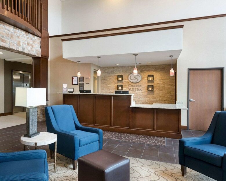 Hotel Comfort Suites Bridgeport - Clarksburg