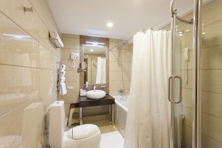The Avrora Hotel Complex
