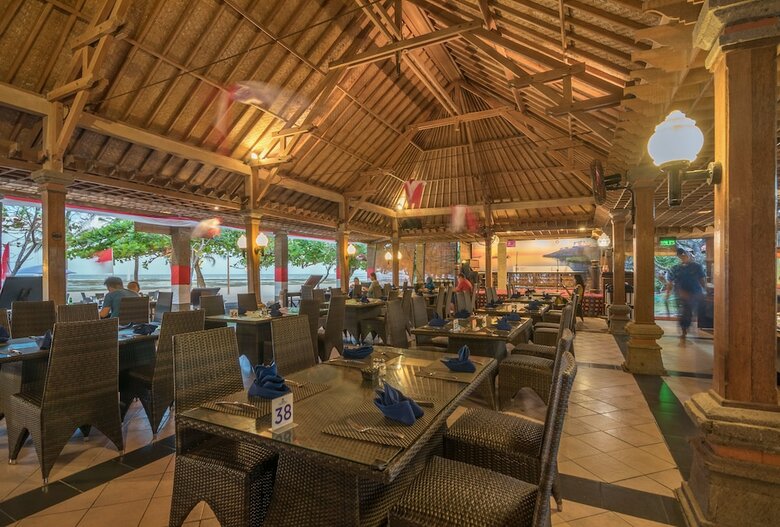 Hotel Inna Grand Bali Beach