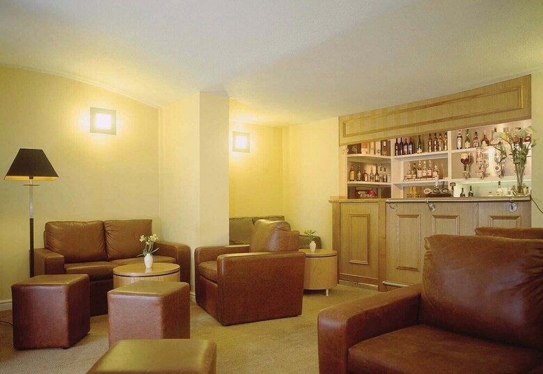Waterloo Hotel Lodge