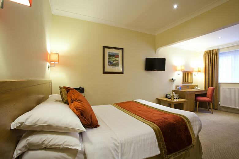 Waterloo Hotel Lodge