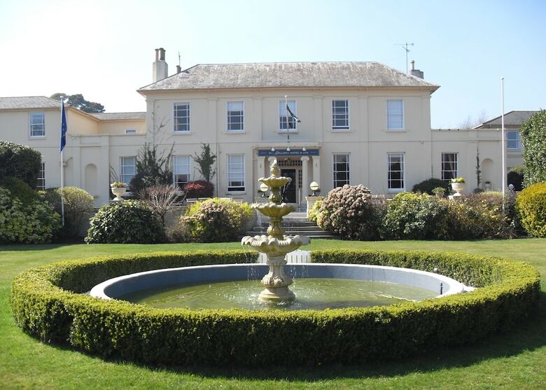St Mellons Hotel