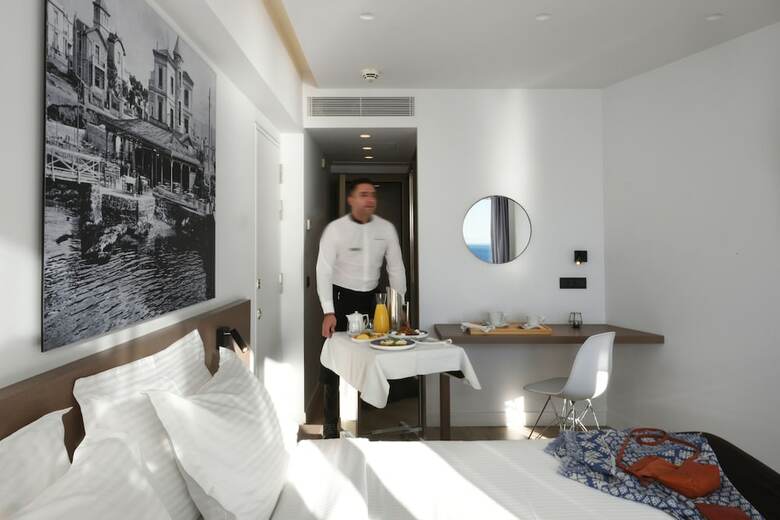 Hotel Poseidon Athens