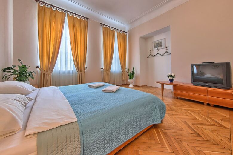 Zizu Hotel