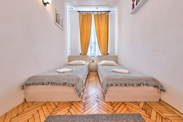 Zizu Hotel