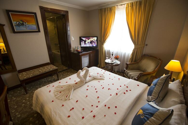 Adamas Hanoi Hotel