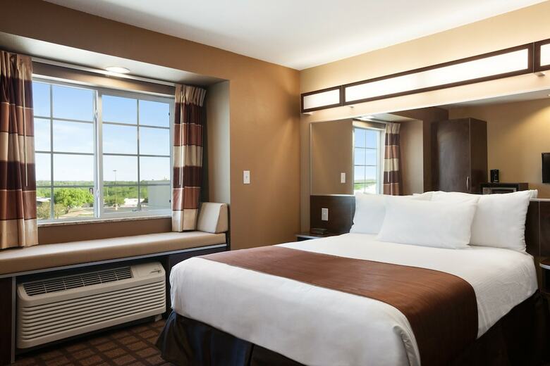 Hotel Microtel Inn & Suites By Wyndham Midland