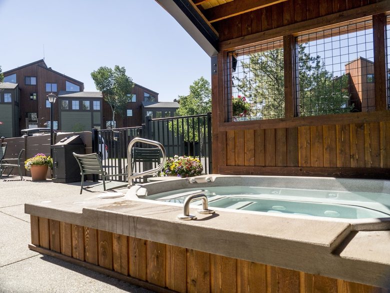 The West Condominiums By Steamboat Resorts