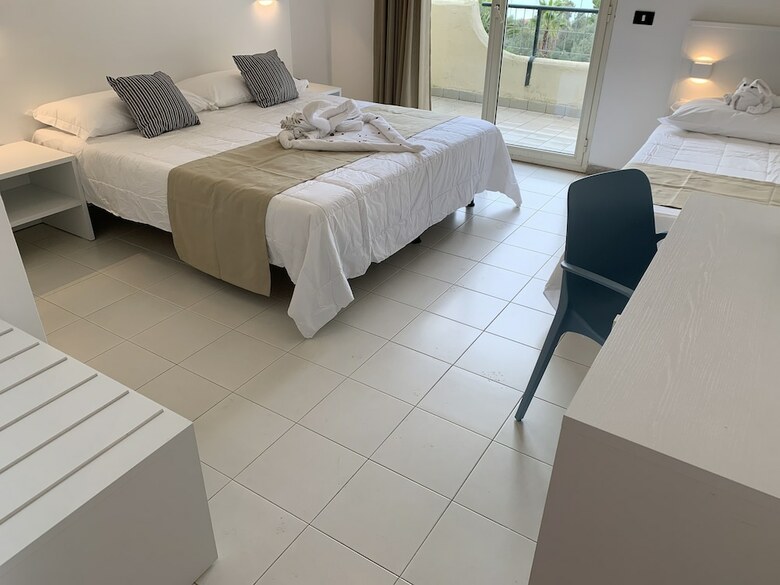 Hotel Terrasini Cdshotels