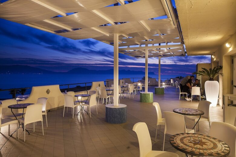 Hotel Terrasini Cdshotels