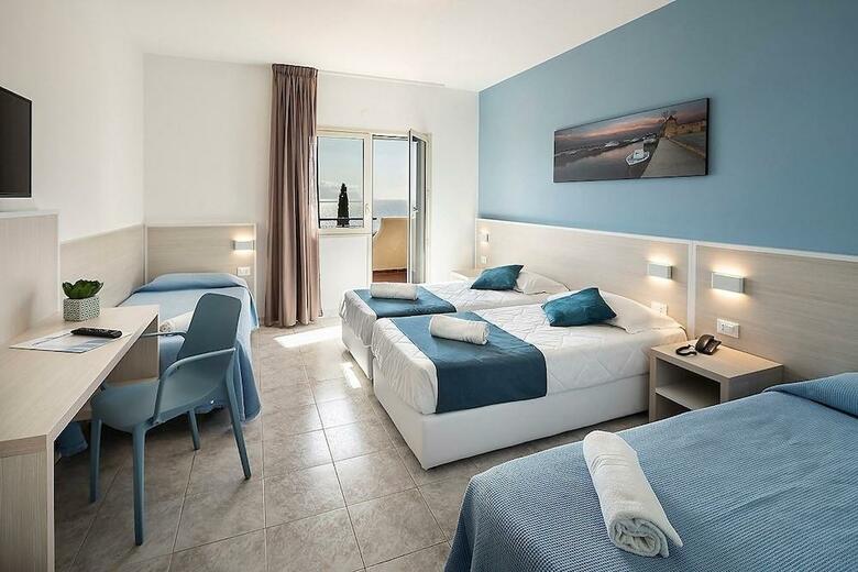 Hotel Terrasini Cdshotels