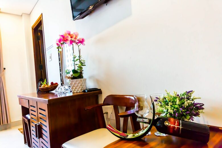 Hotel Suite de Ville Da Nang Beach