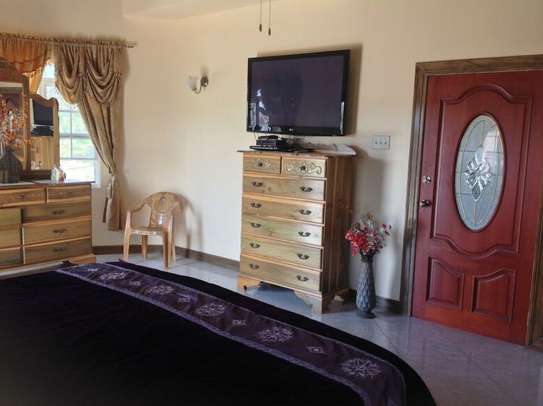 Hotel Cazwin Villa
