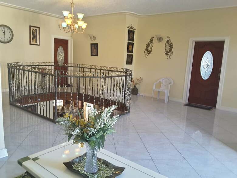 Hotel Cazwin Villa