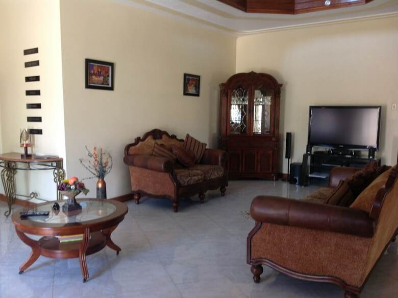 Hotel Cazwin Villa