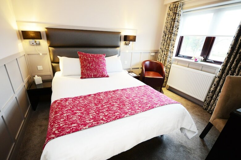 Glynhill Hotel And Leisure Club