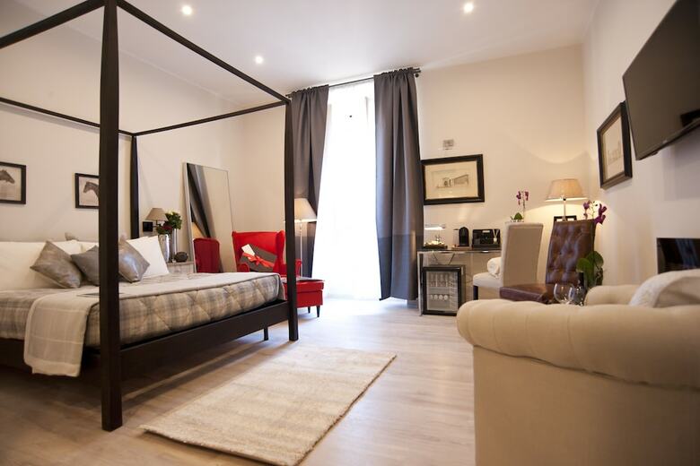 Town House 62