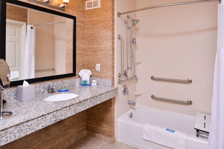 Hotel Holiday Inn Express & Suites Ironton