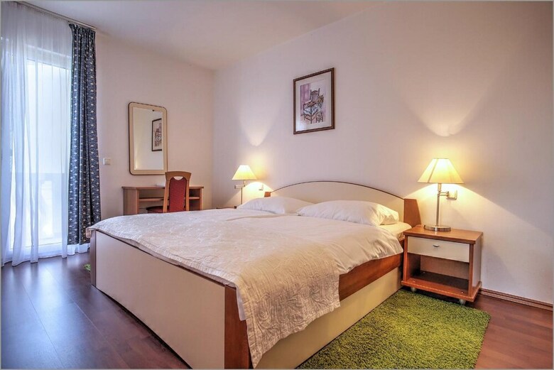 Aparthotel Zaton