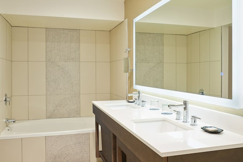 Sheraton Tucson Hotel And Suites