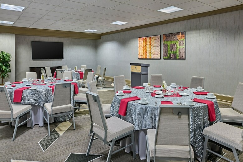 Sheraton Tucson Hotel And Suites