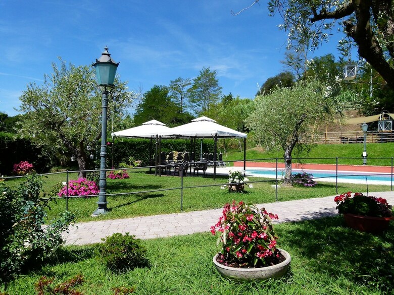 Hotel Albergo Ristorante Ama La Luna